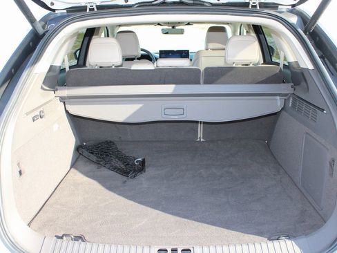 Used 2023 Lincoln Nautilus Reserve w/ Cargo Utility Package image 37