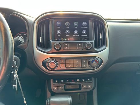Used 2021 Chevrolet Colorado ZR2 AWD/4WD image 16