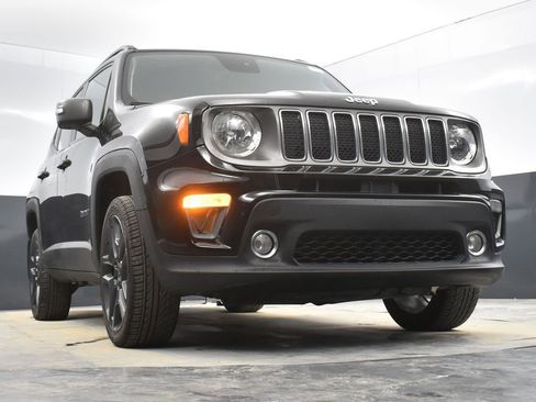 Used 2020 Jeep Renegade Limited w/ Trailer Tow Group image 46
