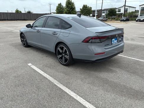 Used 2026 Honda Accord Sport image 3