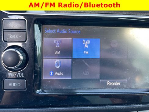 Used 2017 Toyota Prius C One FWD image 21