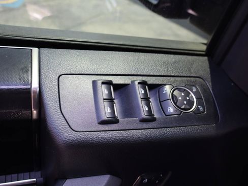 Used 2017 Ford F150 Raptor w/ Equipment Group 802A Luxury AWD/4WD image 26
