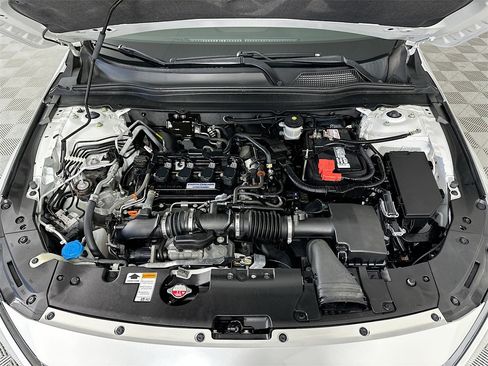 Used 2018 Honda Accord LX image 26