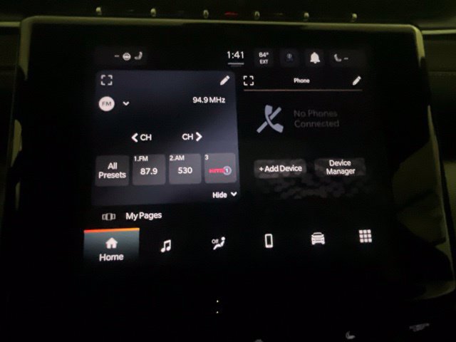 Used 2024 Jeep Grand Cherokee L Altitude AWD/4WD image 23