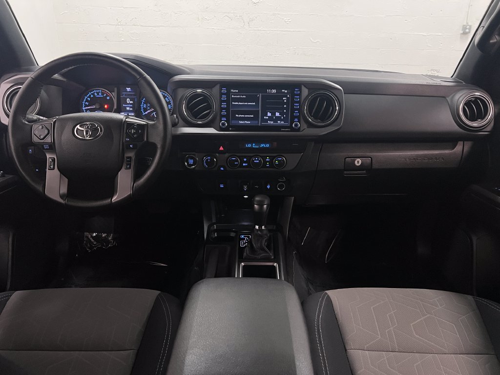 Used 2021 Toyota Tacoma TRD Off-Road AWD/4WD image 13
