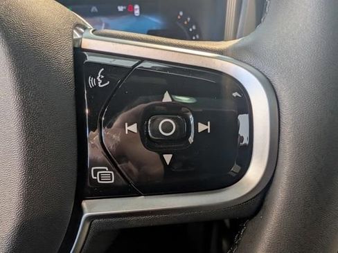 New 2026 Volvo V60 B5 Cross Country Ultra w/ Climate Package image 18