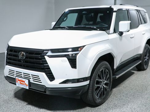 Used 2025 Lexus GX 550 w/ Accessory Package (2T) AWD/4WD image 35