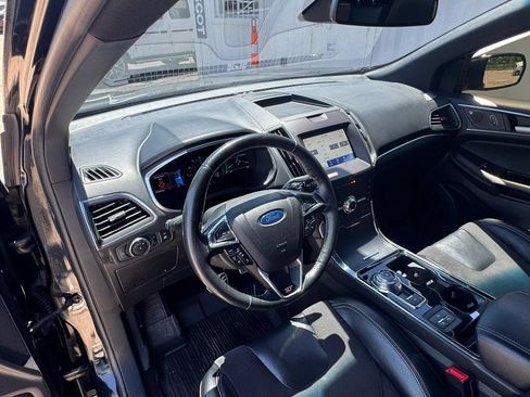 Used 2020 Ford Edge ST w/ Equipment Group 401A AWD/4WD image 12