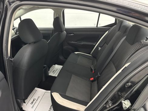 Used 2021 Nissan Versa SV FWD image 29