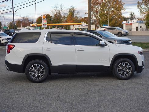 Used 2020 GMC Acadia SLE image 17