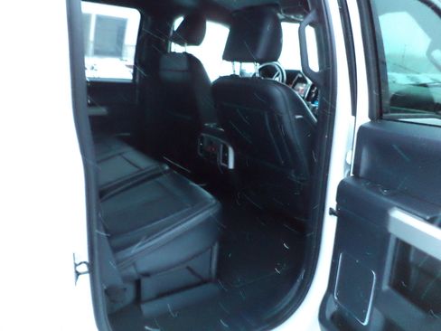 Used 2022 Ford F250 Lariat image 7