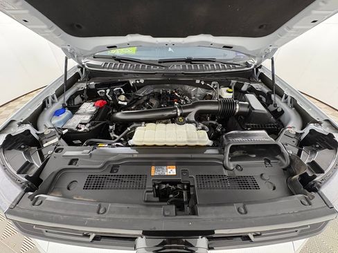 Certified 2025 Ford Expedition Platinum image 34