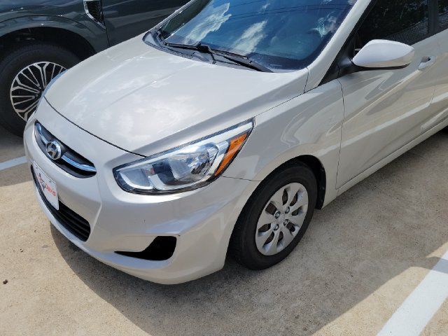 Used 2015 Hyundai Accent GLS w/ Option Group 02 FWD image 9