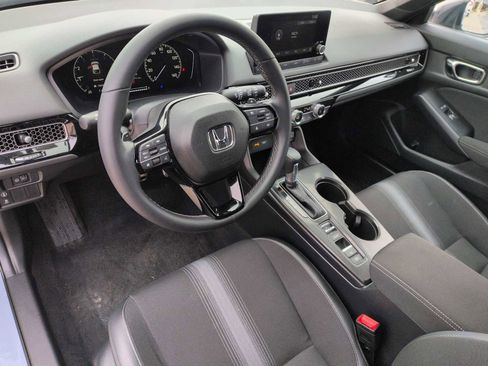 Used 2024 Honda Civic Sport image 2