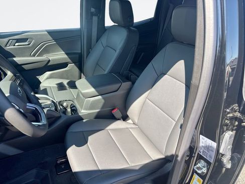 New 2026 Chevrolet Colorado Trail Boss AWD/4WD image 11