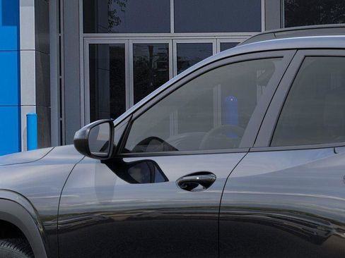 New 2026 Chevrolet Trax LT w/ LT Convenience Package image 12