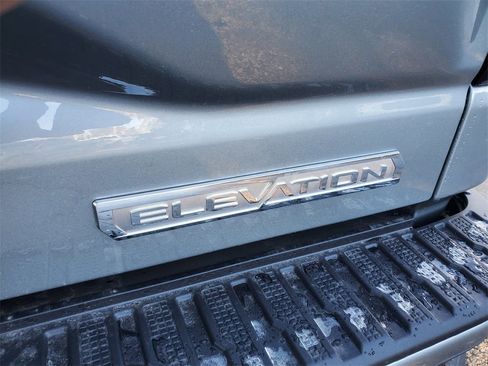 New 2026 GMC Sierra 1500 Elevation image 29