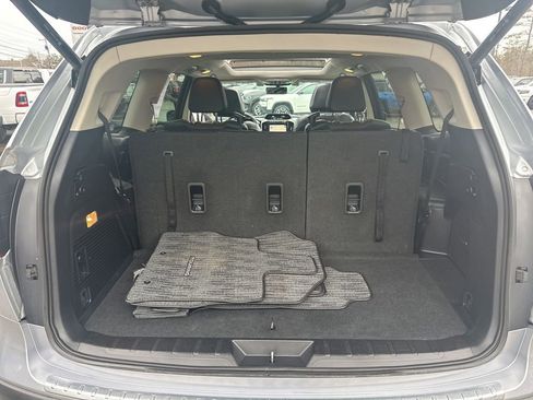 Used 2022 Subaru Ascent Touring image 28