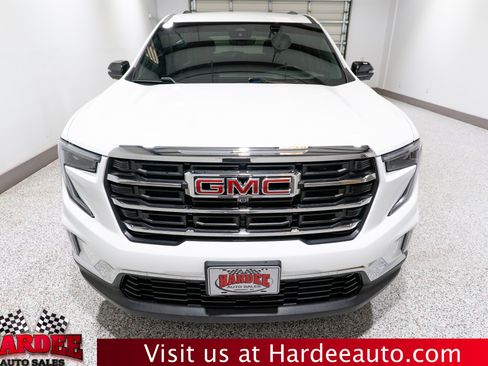 Used 2026 GMC Acadia Elevation w/ Elevation Premium Package FWD image 7