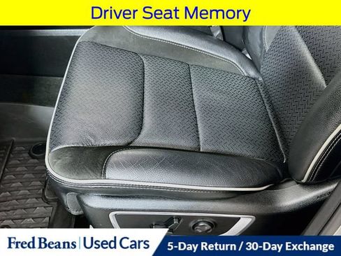 Used 2023 RAM 1500 Laramie AWD/4WD image 25