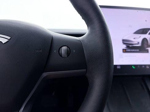 Used 2022 Tesla Model 3 Long Range AWD/4WD image 29