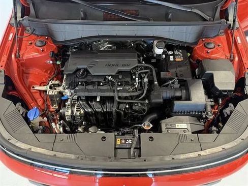 Used 2025 Hyundai Kona SEL AWD/4WD image 40