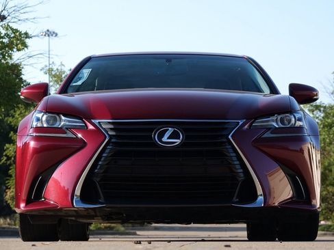 Used 2016 Lexus GS 200t image 14