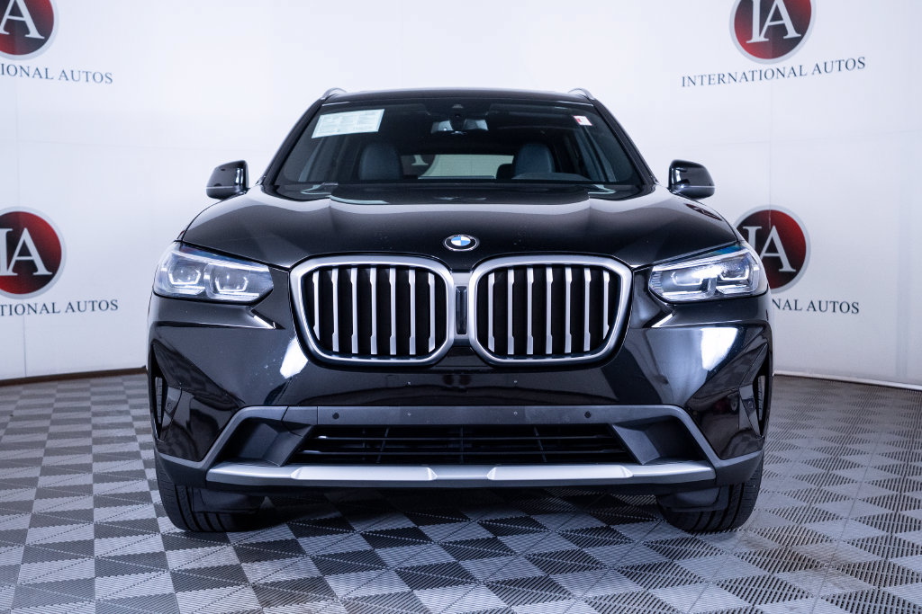 Used 2022 BMW X3 xDrive30i w/ Premium Package 2 (ZPA) AWD/4WD image 2