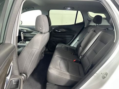 Used 2023 GMC Terrain SLE w/ Elevation Edition image 25