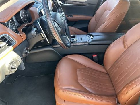 Used 2021 Maserati Ghibli S GranLusso RWD image 21
