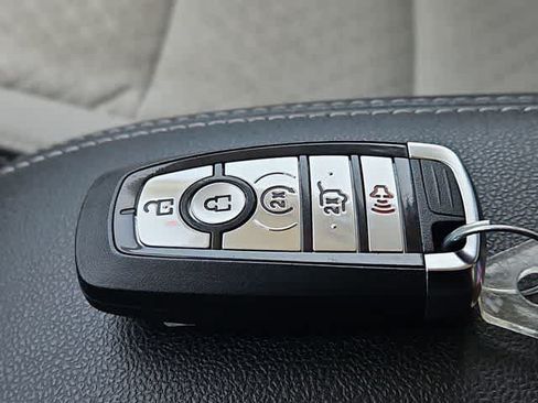 Used 2023 Ford Escape Active AWD/4WD image 28