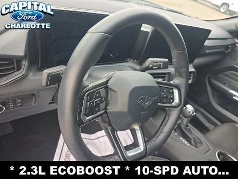 Used 2025 Ford Mustang Coupe RWD image 11