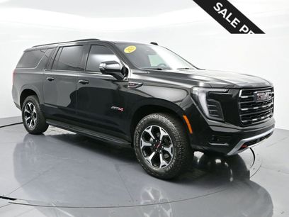 Used 2025 GMC Yukon XL AT4
