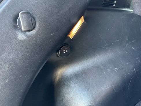 Used 2018 Jeep Compass Latitude w/ Safe & Security Group image 12