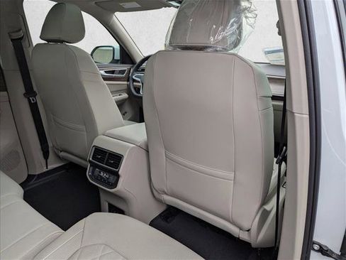 New 2026 Volkswagen Atlas SEL Premium R-Line image 29