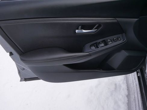 Used 2024 Nissan Sentra SV image 12