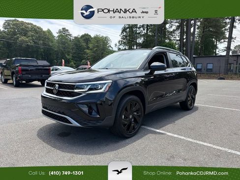 Used 2024 Volkswagen Taos SEL AWD/4WD image 1