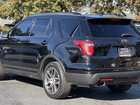 Used 2016 Ford Explorer Sport image 4