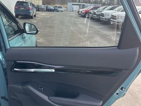 Used 2024 Kia Seltos S image 32