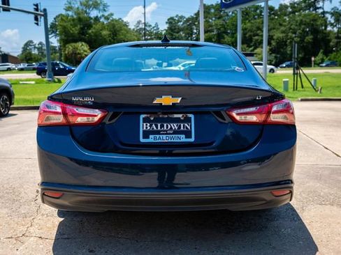 Used 2021 Chevrolet Malibu LT FWD image 5