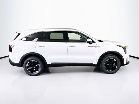 New 2026 Kia Sorento S AWD/4WD image 4