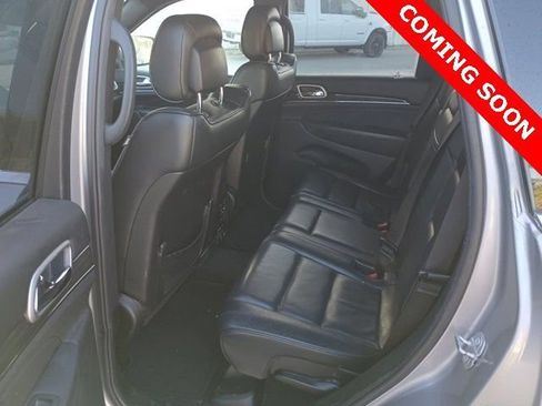 Used 2018 Jeep Grand Cherokee Overland image 8