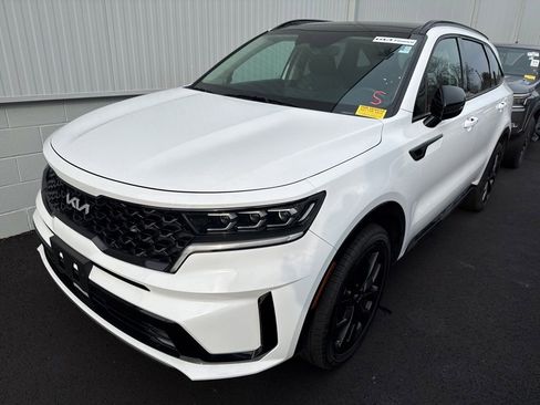 Used 2023 Kia Sorento SX image 7