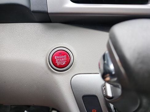 Used 2015 Honda Odyssey EX-L image 22