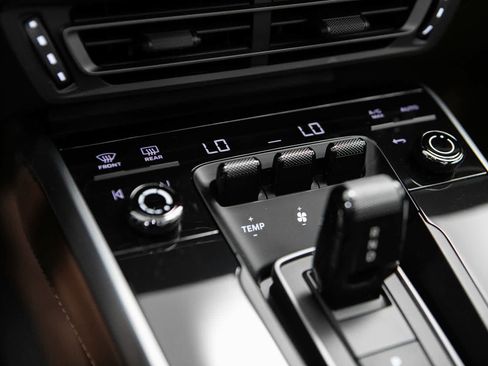 Certified 2023 Porsche 911 Turbo S AWD/4WD image 29