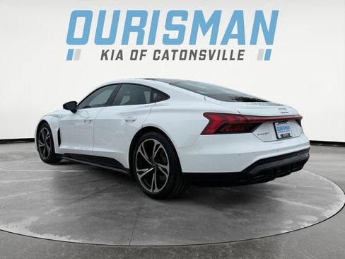 Used 2022 Audi e-tron GT Premium Plus w/ Performance Package image 4