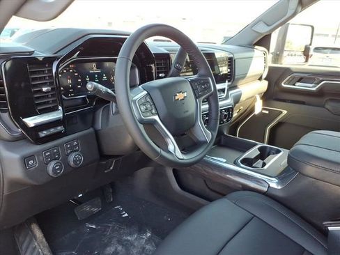 New 2026 Chevrolet Silverado 2500 LTZ w/ LTZ Premium Package image 5