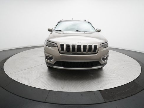 Used 2020 Jeep Cherokee Limited image 11