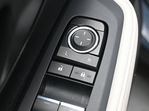 Certified 2026 Toyota Grand Highlander XLE image 14