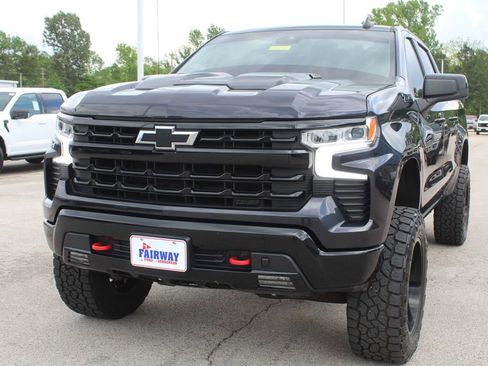 Used 2022 Chevrolet Silverado 1500 LT Trail Boss w/ Convenience Package II AWD/4WD image 5